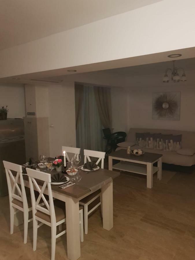 Apartament 2 Camere Ultracentral Râmnicu Vâlcea Εξωτερικό φωτογραφία