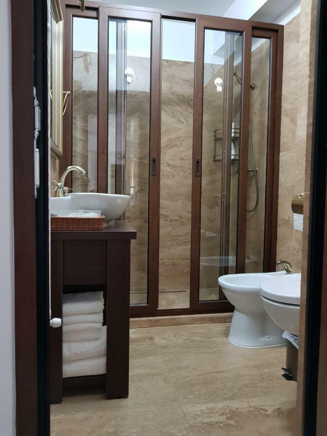 Apartament 2 Camere Ultracentral Râmnicu Vâlcea Εξωτερικό φωτογραφία